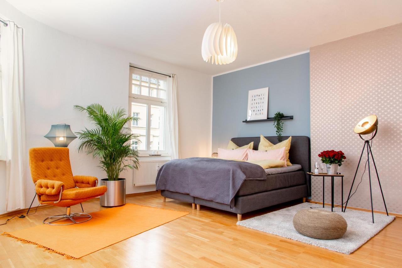 Kassberg Apartment Im Retro-Stil / Netflix & Wifi Chemnitz  Exteriér fotografie